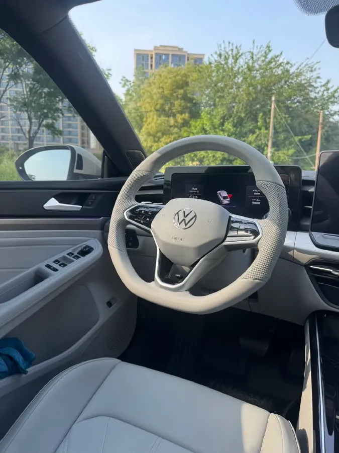 2026 Volkswagen Lamando 1.5T 160HP L4 7DCT,autocango,china used car exporter,china ev exporter,chinese used car exporter,chinese used ev exporter