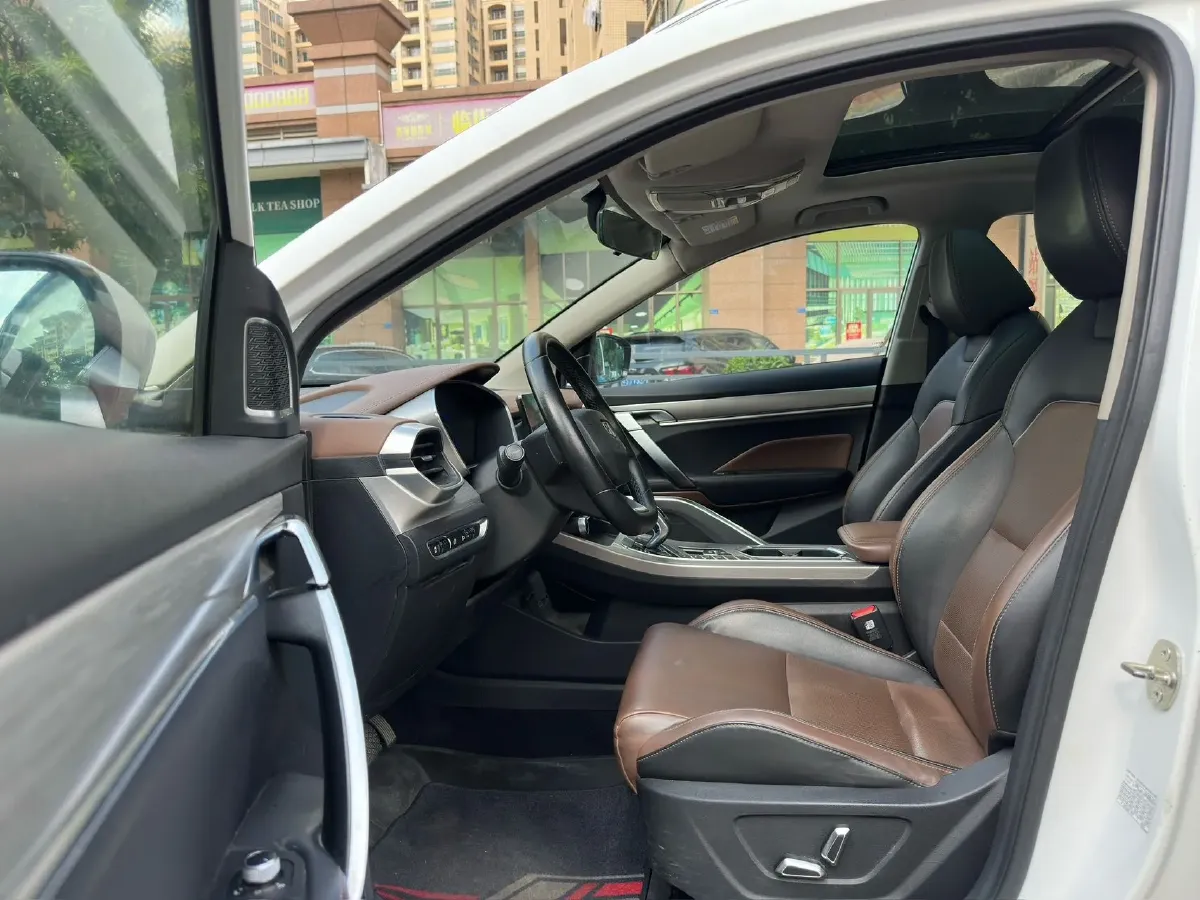 2019 Geely Coolray 1.5T 177HP L3 7DCT,autocango,china used car exporter,china ev exporter,chinese used car exporter,chinese used ev exporter