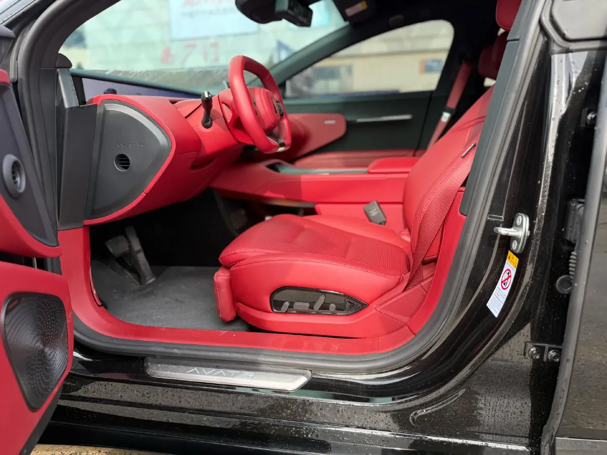 2025 Avatr 12 BEV 94.53KWH,autocango,china used car exporter,china ev exporter,chinese used car exporter,chinese used ev exporter