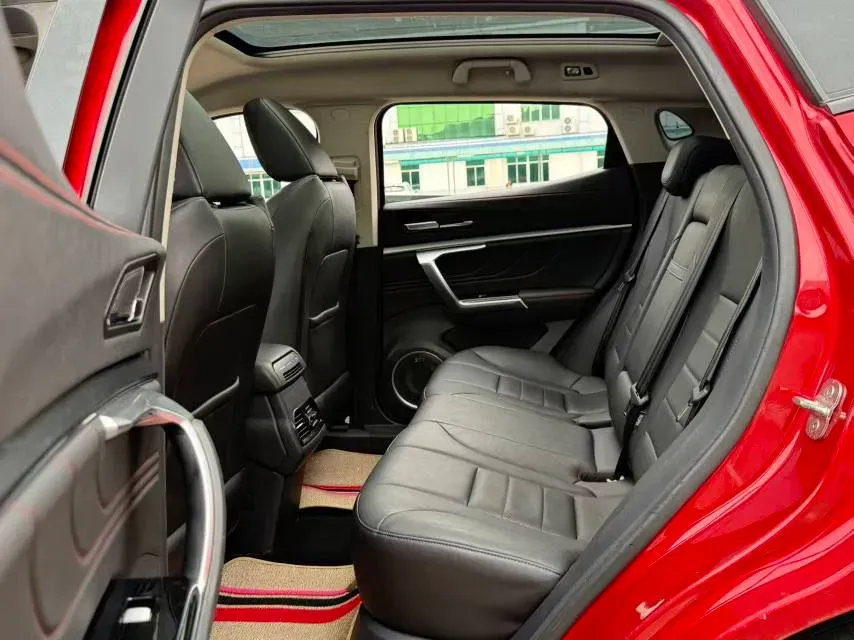 2017 WEY VV5 2.0T 197HP L4 7DCT,autocango,china used car exporter,china ev exporter,chinese used car exporter,chinese used ev exporter