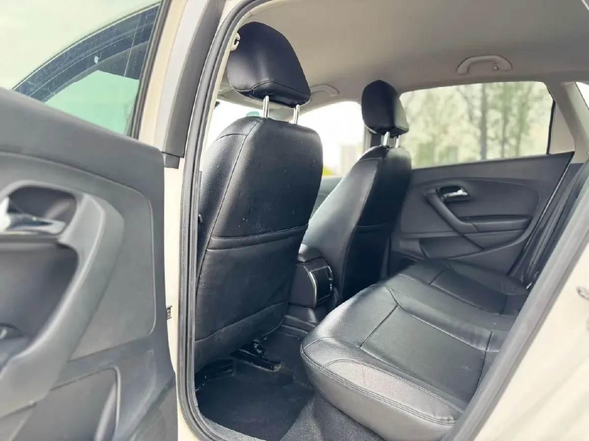 2018 ChangAn Eado 1.6L 128HP L4 6AT,autocango,china used car exporter,china ev exporter,chinese used car exporter,chinese used ev exporter