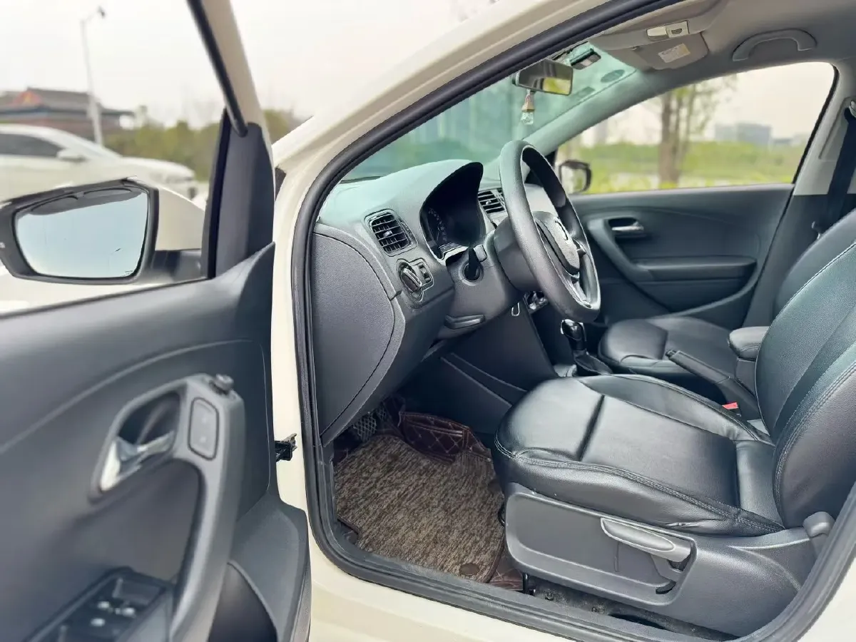 2018 ChangAn Eado 1.6L 128HP L4 6AT,autocango,china used car exporter,china ev exporter,chinese used car exporter,chinese used ev exporter