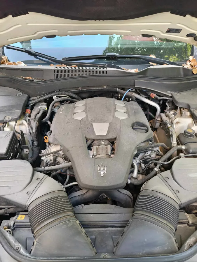 2019 Maserati Levante 3.0T 350HP V6 8AT,autocango,china used car exporter,china ev exporter,chinese used car exporter,chinese used ev exporter