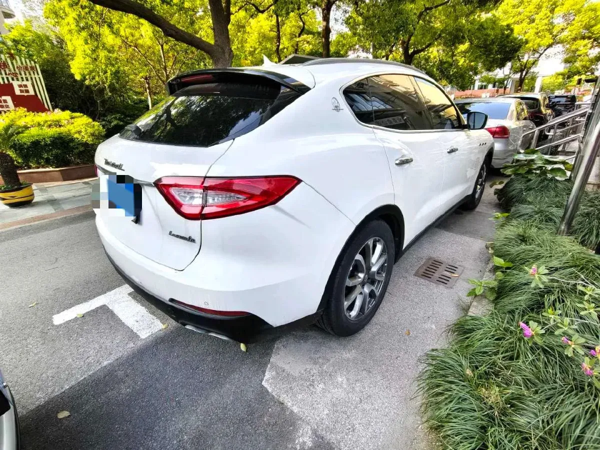 2019 Maserati Levante 3.0T 350HP V6 8AT,autocango,china used car exporter,china ev exporter,chinese used car exporter,chinese used ev exporter