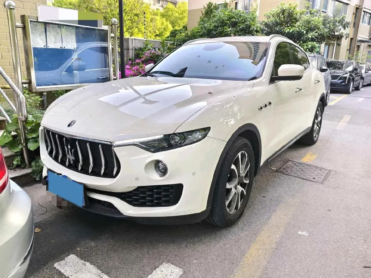 2019 Maserati Levante 3.0T 350HP V6 8AT,autocango,china used car exporter,china ev exporter,chinese used car exporter,chinese used ev exporter