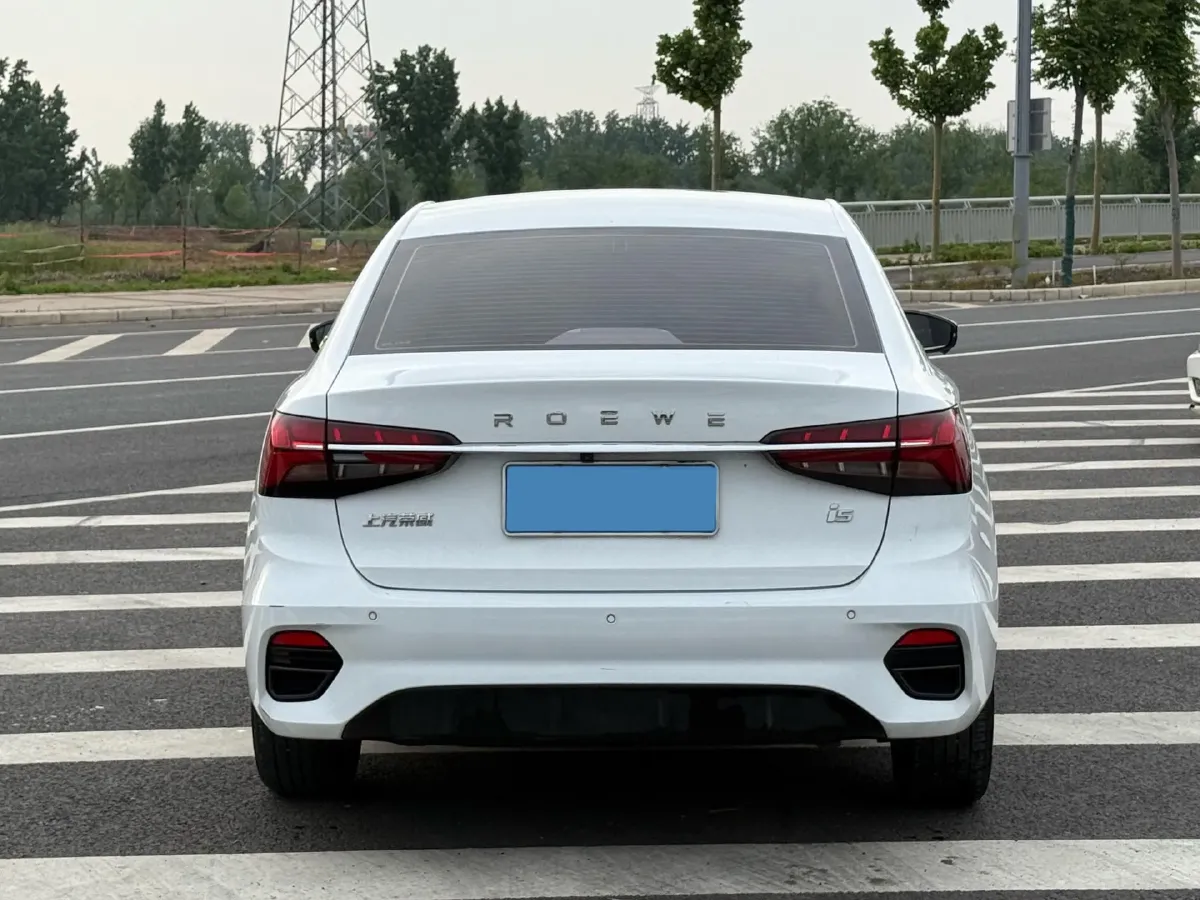 2021 Roewe i5 1.5L 120HP L4 CVT,autocango,china used car exporter,china ev exporter,chinese used car exporter,chinese used ev exporter