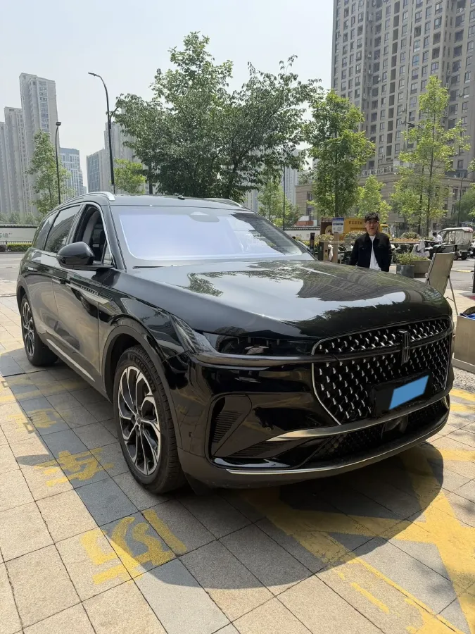 2023 Lincoln Nautilus 2.0T 261HP L4 8AT,autocango,china used car exporter,china ev exporter,chinese used car exporter,chinese used ev exporter