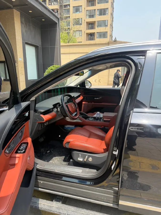 2023 Lincoln Nautilus 2.0T 261HP L4 8AT,autocango,china used car exporter,china ev exporter,chinese used car exporter,chinese used ev exporter