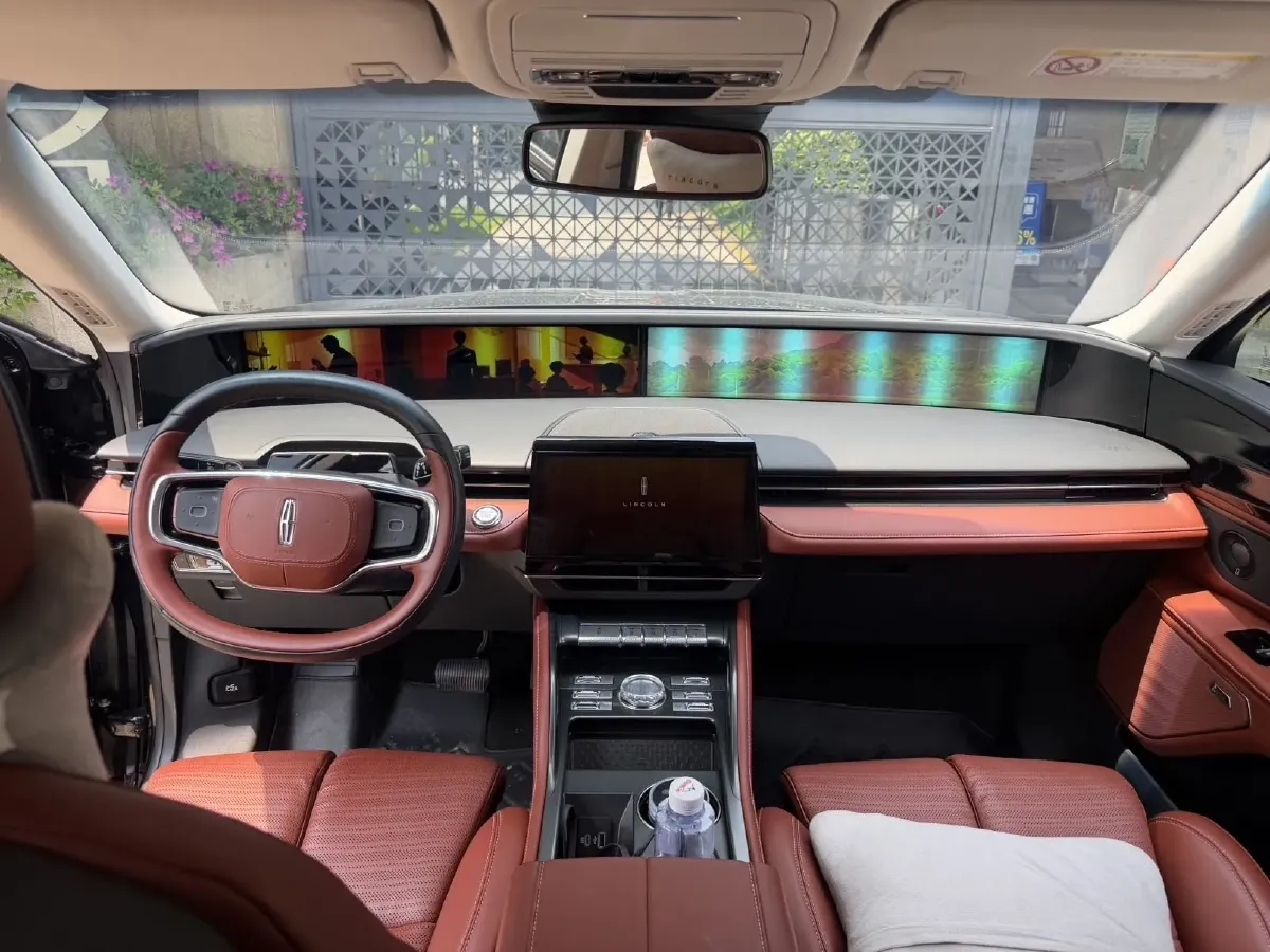 2023 Lincoln Nautilus 2.0T 261HP L4 8AT,autocango,china used car exporter,china ev exporter,chinese used car exporter,chinese used ev exporter