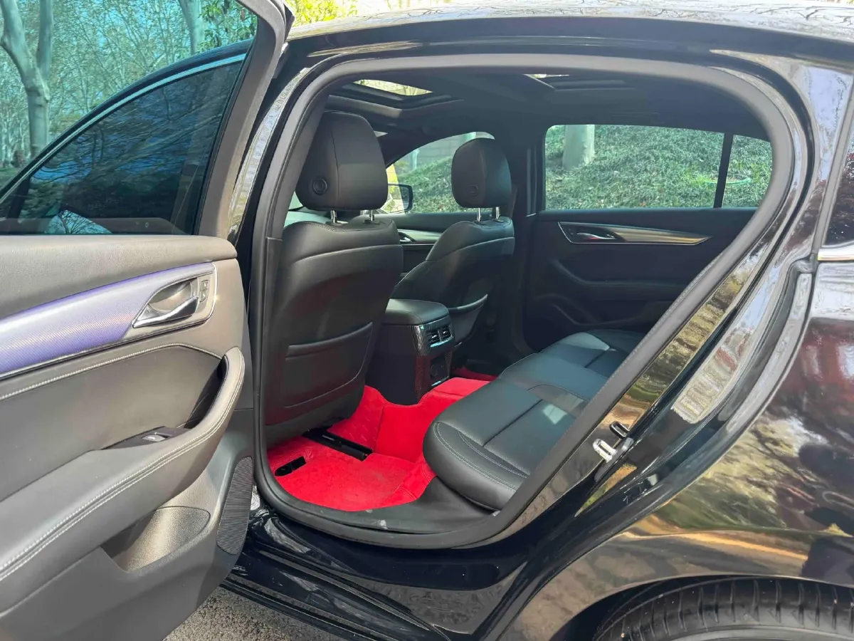 2023 Cadillac CT5 2.0T 237HP L4 10AT,autocango,china used car exporter,china ev exporter,chinese used car exporter,chinese used ev exporter