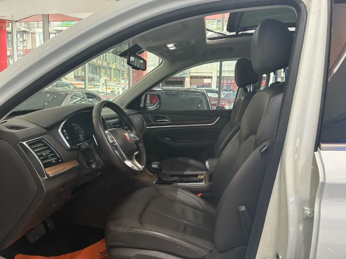 2019 Roewe RX8 2.0T 222HP L4 6AT,autocango,china used car exporter,china ev exporter,chinese used car exporter,chinese used ev exporter