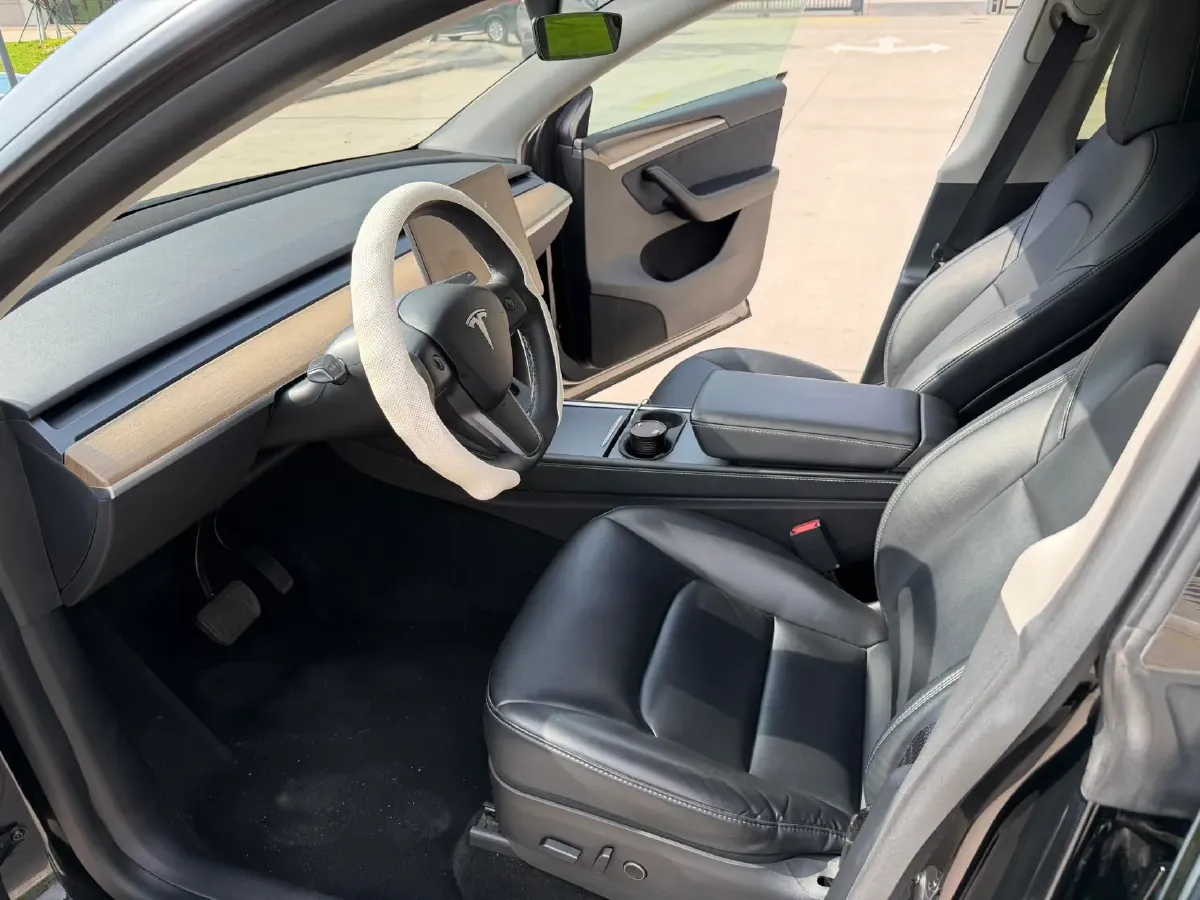 2021 MINI COUNTRYMAN 1.5T 136HP L3 8AT,autocango,china used car exporter,china ev exporter,chinese used car exporter,chinese used ev exporter