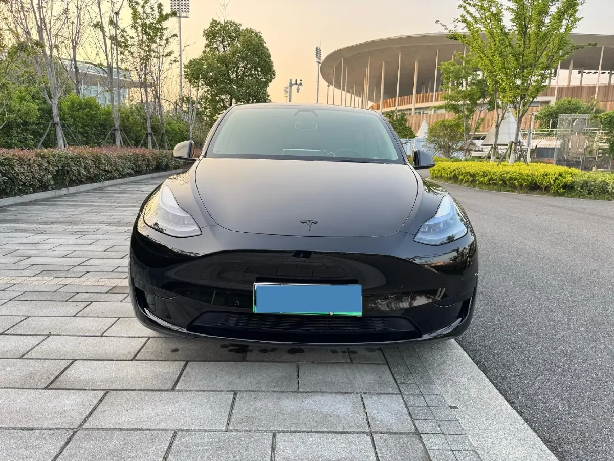 2022 Tesla Model Y BEV 60KWH,autocango,china used car exporter,china ev exporter,chinese used car exporter,chinese used ev exporter