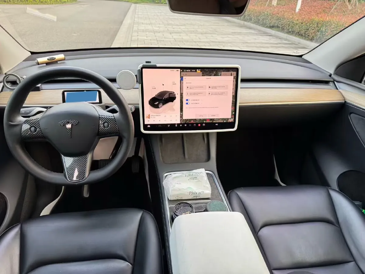 2022 Tesla Model Y BEV 60KWH,autocango,china used car exporter,china ev exporter,chinese used car exporter,chinese used ev exporter