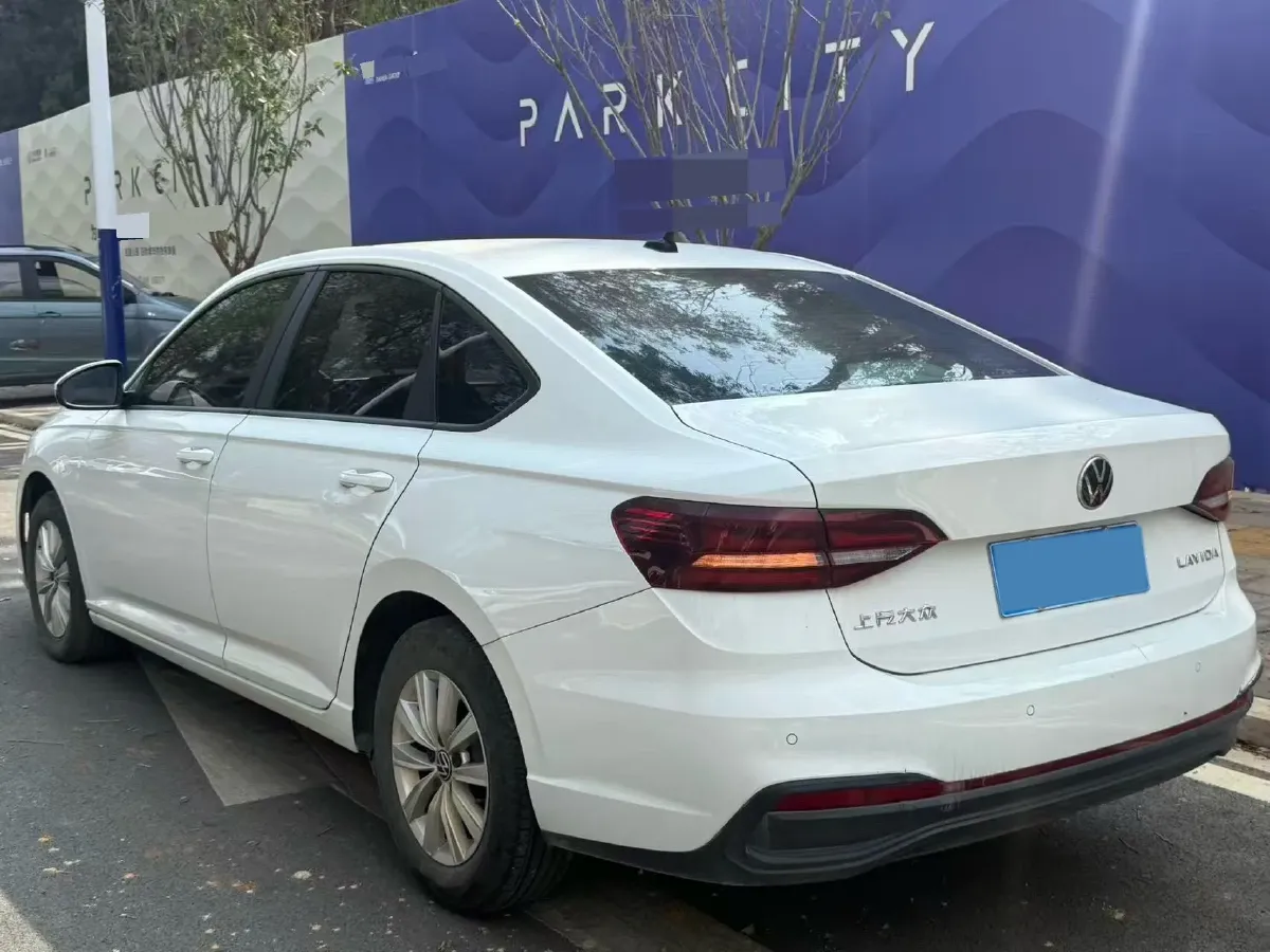 2024 Volkswagen Lavida 1.5L 110HP L4 6AT,autocango,china used car exporter,china ev exporter,chinese used car exporter,chinese used ev exporter
