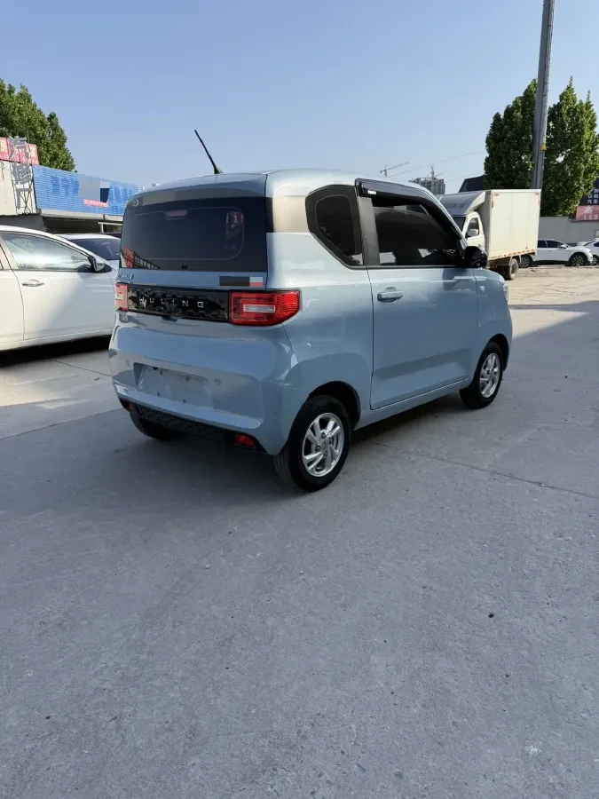 2020 WuLing HongGuang MINI EV BEV 9KWH,autocango,china used car exporter,china ev exporter,chinese used car exporter,chinese used ev exporter