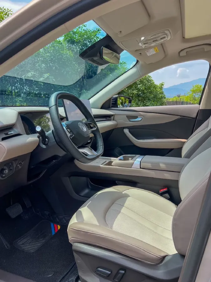 2025 MG MG ES5 BEV 62.2KWH,autocango,china used car exporter,china ev exporter,chinese used car exporter,chinese used ev exporter