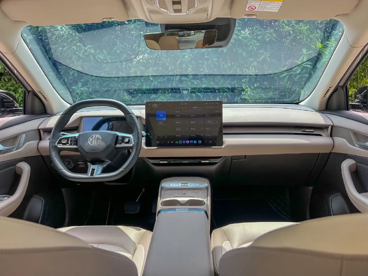 2025 MG MG ES5 BEV 62.2KWH,autocango,china used car exporter,china ev exporter,chinese used car exporter,chinese used ev exporter