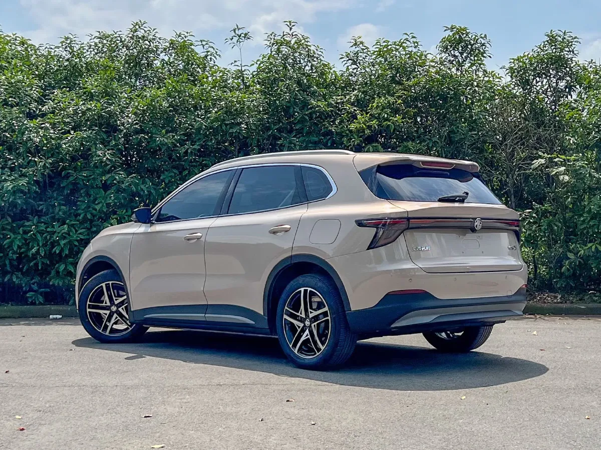 2025 MG MG ES5 BEV 62.2KWH,autocango,china used car exporter,china ev exporter,chinese used car exporter,chinese used ev exporter