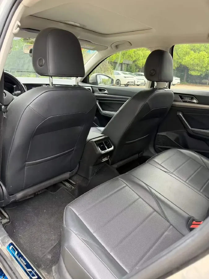 2019 Volkswagen Lavida 1.5L 113HP L4 6AT,autocango,china used car exporter,china ev exporter,chinese used car exporter,chinese used ev exporter