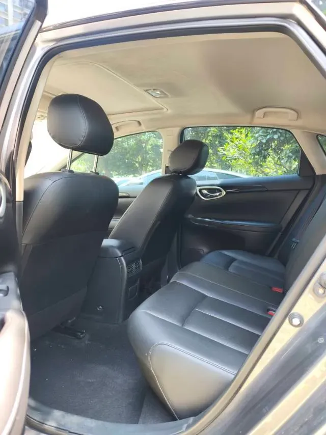 2022 Nissan Sylphy 1.6L 122HP L4 CVT,autocango,china used car exporter,china ev exporter,chinese used car exporter,chinese used ev exporter