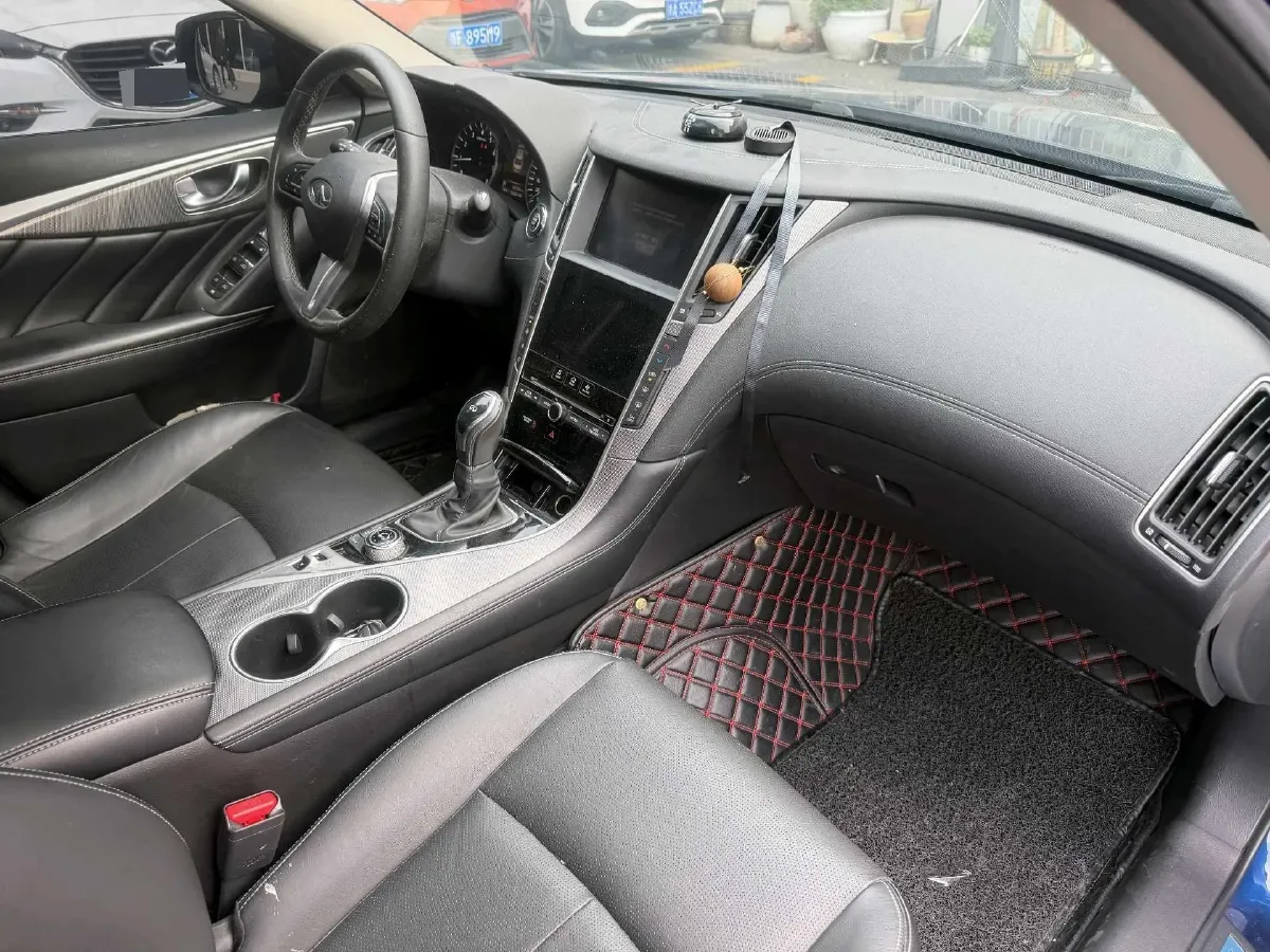 2018 Jeep Grand Commander 2.0T 265HP L4 9AT,autocango,china used car exporter,china ev exporter,chinese used car exporter,chinese used ev exporter