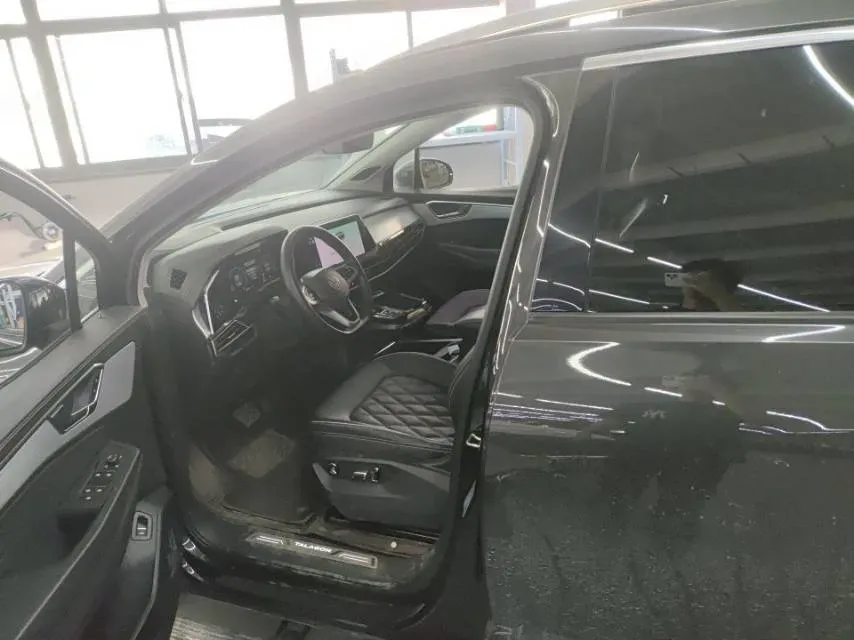 2022 Volkswagen Talagon 2.5T 299HP V6 7DCT,autocango,china used car exporter,china ev exporter,chinese used car exporter,chinese used ev exporter