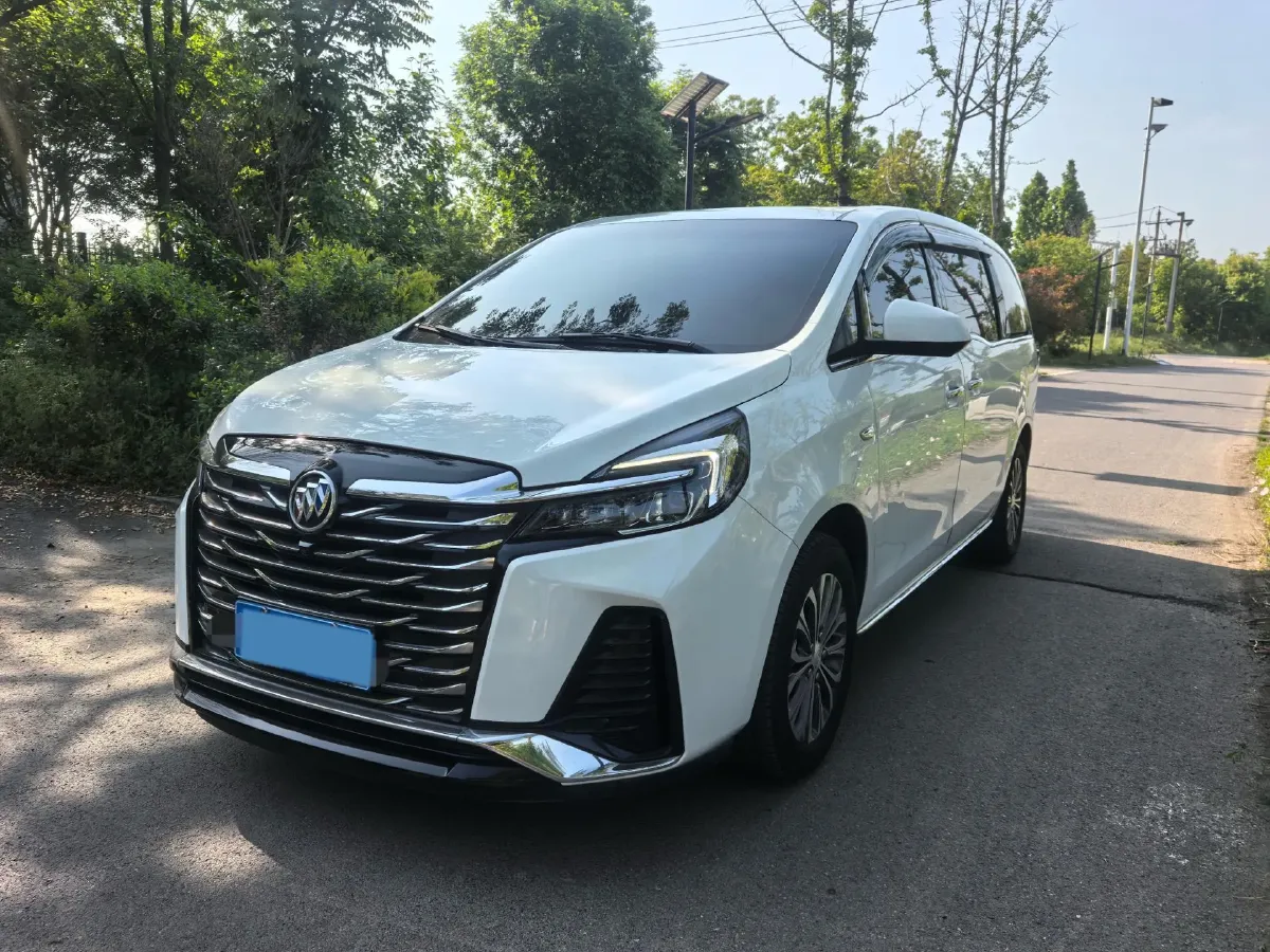2022 Buick GL8 2.0T 237HP L4 9AT,autocango,china used car exporter,china ev exporter,chinese used car exporter,chinese used ev exporter