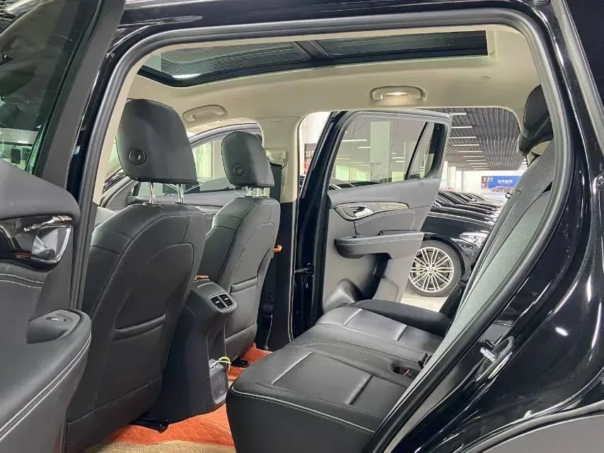 2023 Buick EnvisionPlus 2.0T 237HP L4 9AT,autocango,china used car exporter,china ev exporter,chinese used car exporter,chinese used ev exporter