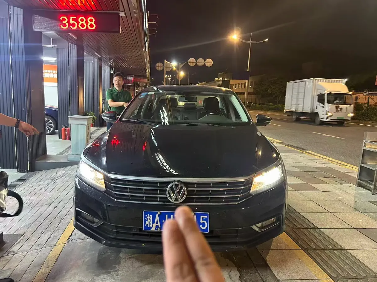 2017 Volkswagen Passat 1.4T 150HP L4 7DCT,autocango,china used car exporter,china ev exporter,chinese used car exporter,chinese used ev exporter