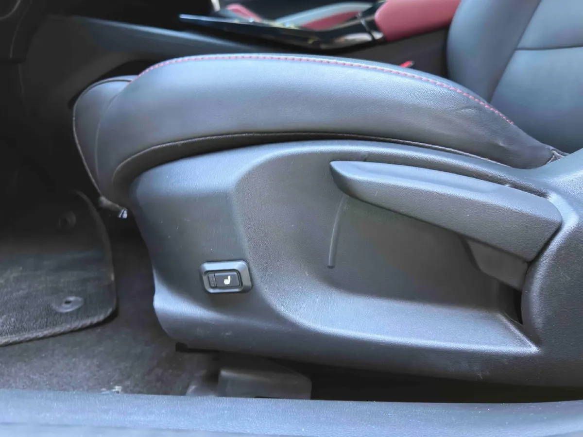 2022 MG 5 1.5L 120HP L4 CVT,autocango,china used car exporter,china ev exporter,chinese used car exporter,chinese used ev exporter