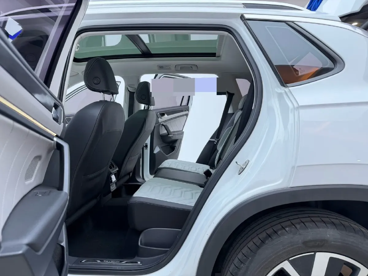 2023 Volkswagen Tayron 1.4T 150HP L4 7DCT,autocango,china used car exporter,china ev exporter,chinese used car exporter,chinese used ev exporter