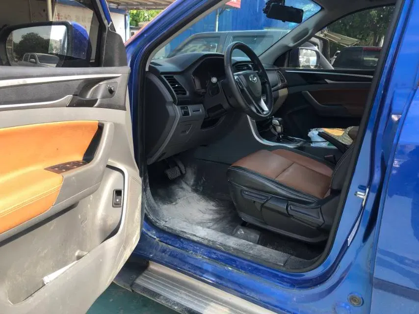 2019 MAXUS T70 2.0T 163HP L4 6AT,autocango,china used car exporter,china ev exporter,chinese used car exporter,chinese used ev exporter