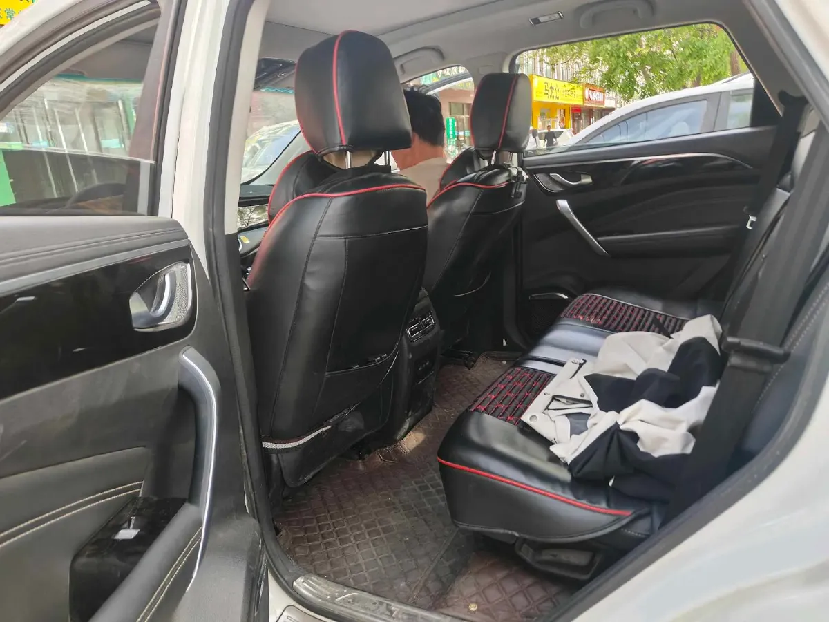 2021 Jetour X90 1.5T 156HP L4 6MT,autocango,china used car exporter,china ev exporter,chinese used car exporter,chinese used ev exporter