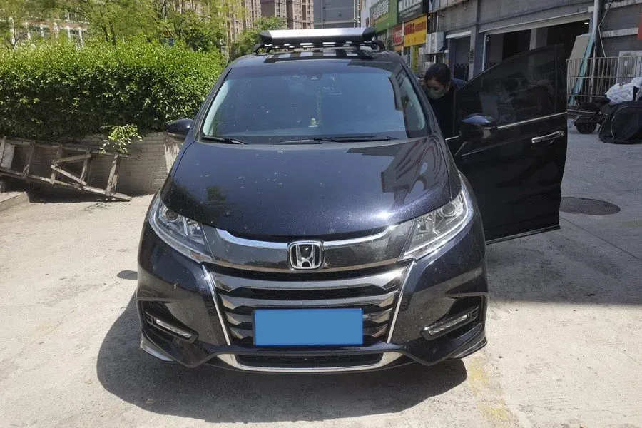2019 Honda Odyssey 2.0L 146HP L4 E-CVT Hybrid,autocango,china used car exporter,china ev exporter,chinese used car exporter,chinese used ev exporter