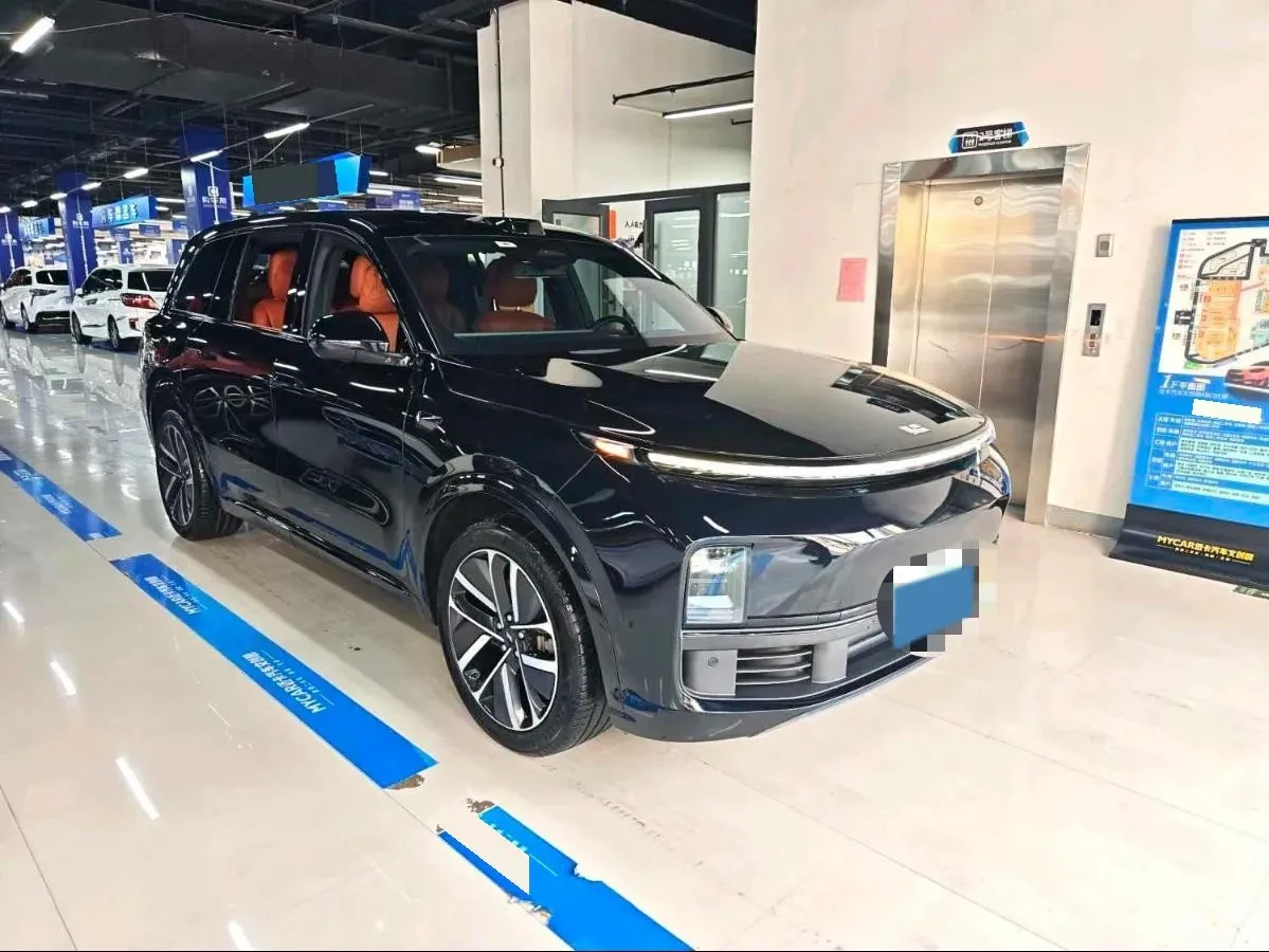 2022 Li L9 Range Extended 154HP REEV 42.6KWH,autocango,china used car exporter,china ev exporter,chinese used car exporter,chinese used ev exporter