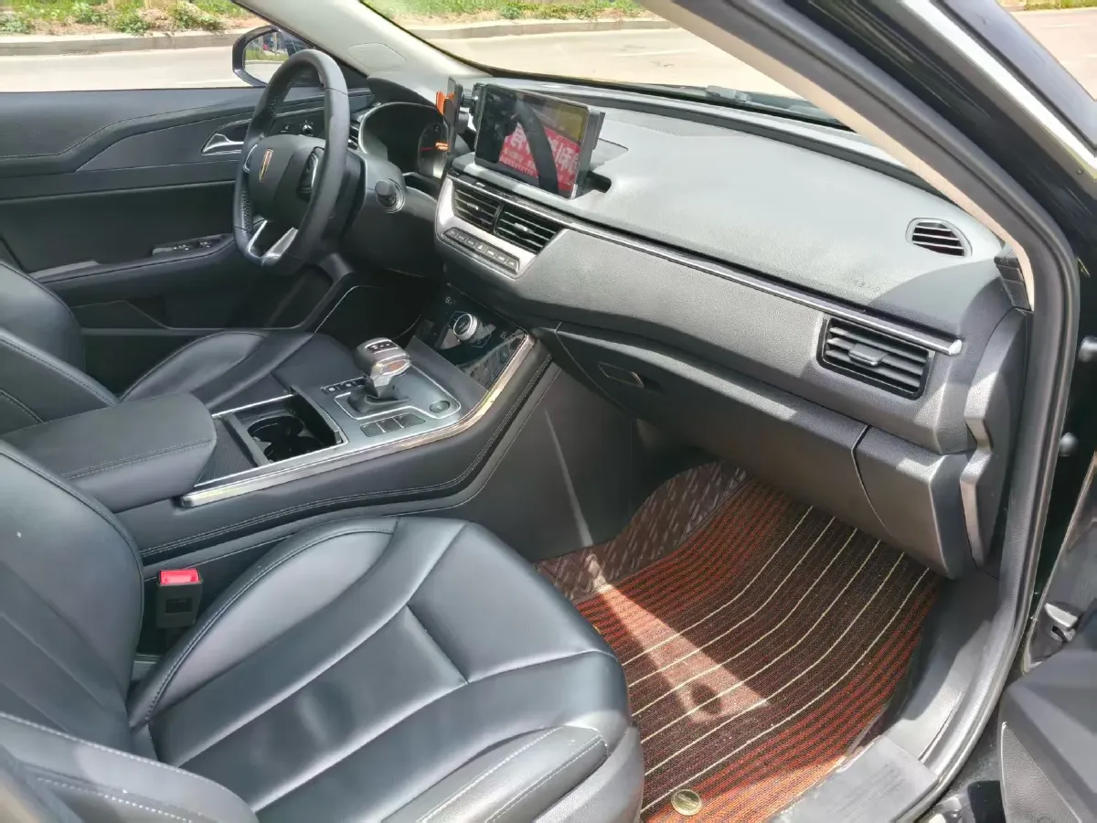 2022 HongQi H5 1.5T 169HP L4 7DCT,autocango,china used car exporter,china ev exporter,chinese used car exporter,chinese used ev exporter