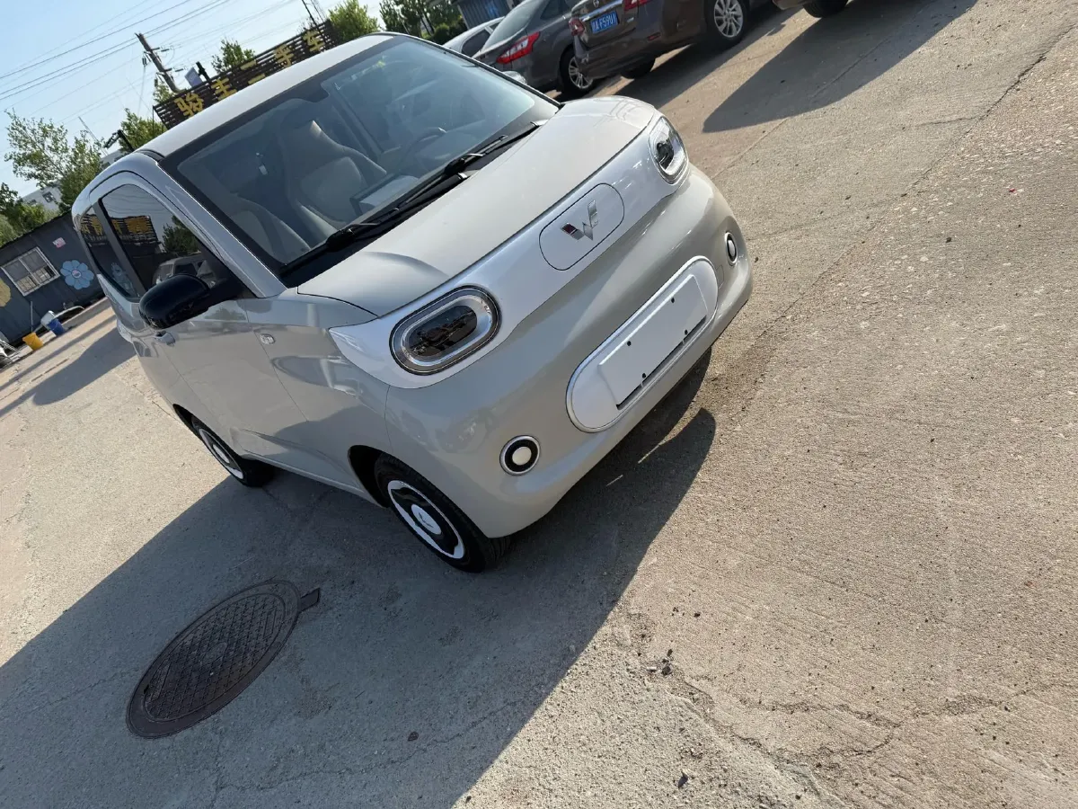 2024 WuLing HongGuang MINI EV BEV 17.3KWH,autocango,china used car exporter,china ev exporter,chinese used car exporter,chinese used ev exporter
