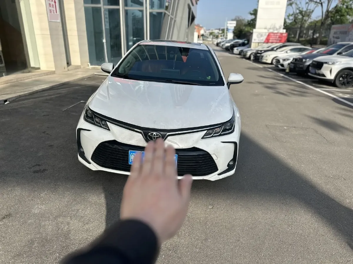 2021 Toyota Corolla 1.2T 116HP L4 CVT,autocango,china used car exporter,china ev exporter,chinese used car exporter,chinese used ev exporter