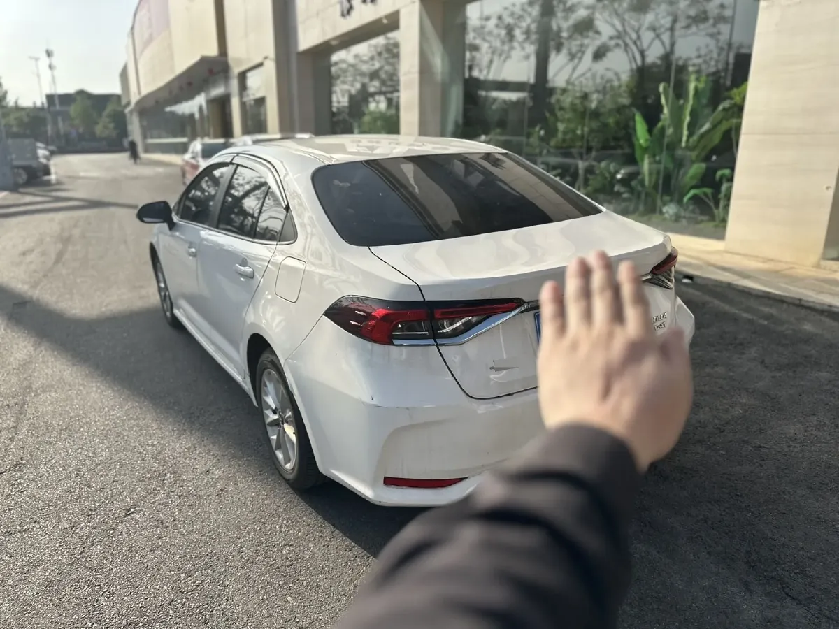 2021 Toyota Corolla 1.2T 116HP L4 CVT,autocango,china used car exporter,china ev exporter,chinese used car exporter,chinese used ev exporter