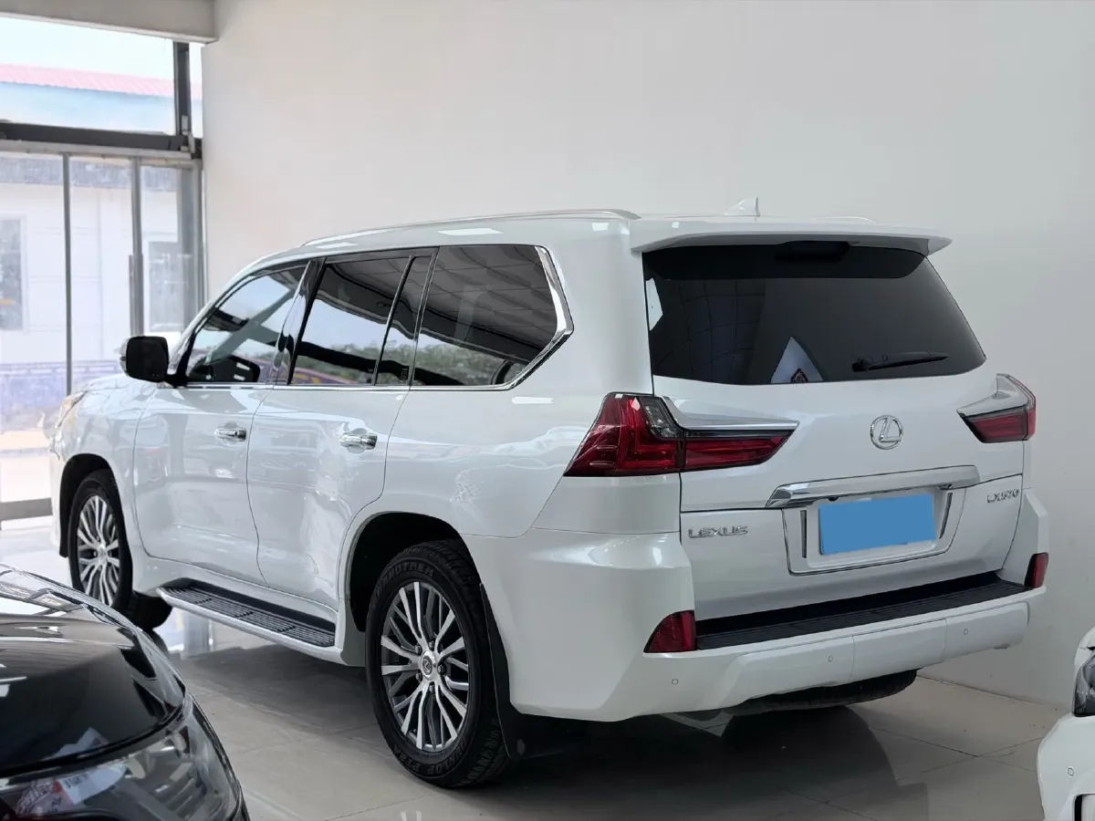 2019 Lexus LX 5.7L 367HP V8 8AT,autocango,china used car exporter,china ev exporter,chinese used car exporter,chinese used ev exporter