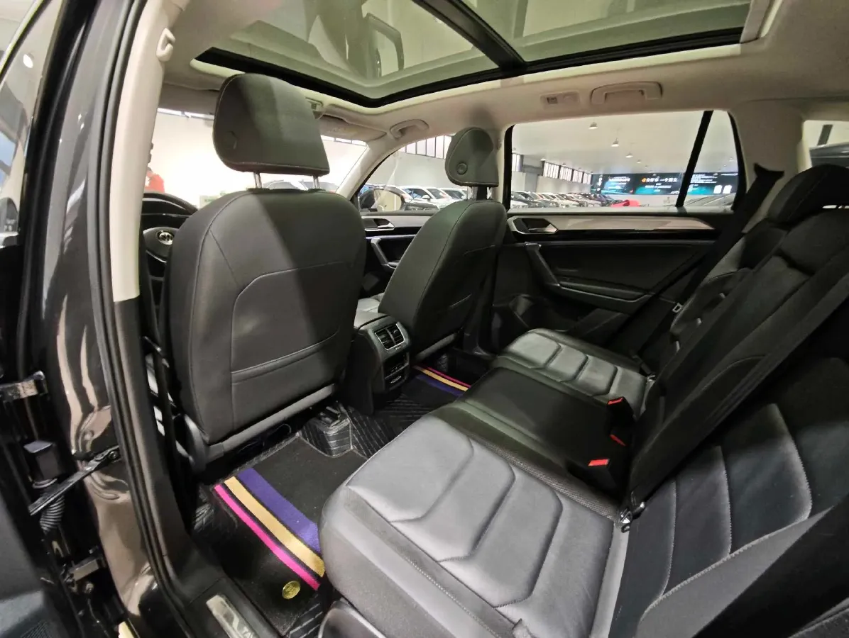 2021 Volkswagen Tayron 2.0T 186HP L4 7DCT,autocango,china used car exporter,china ev exporter,chinese used car exporter,chinese used ev exporter