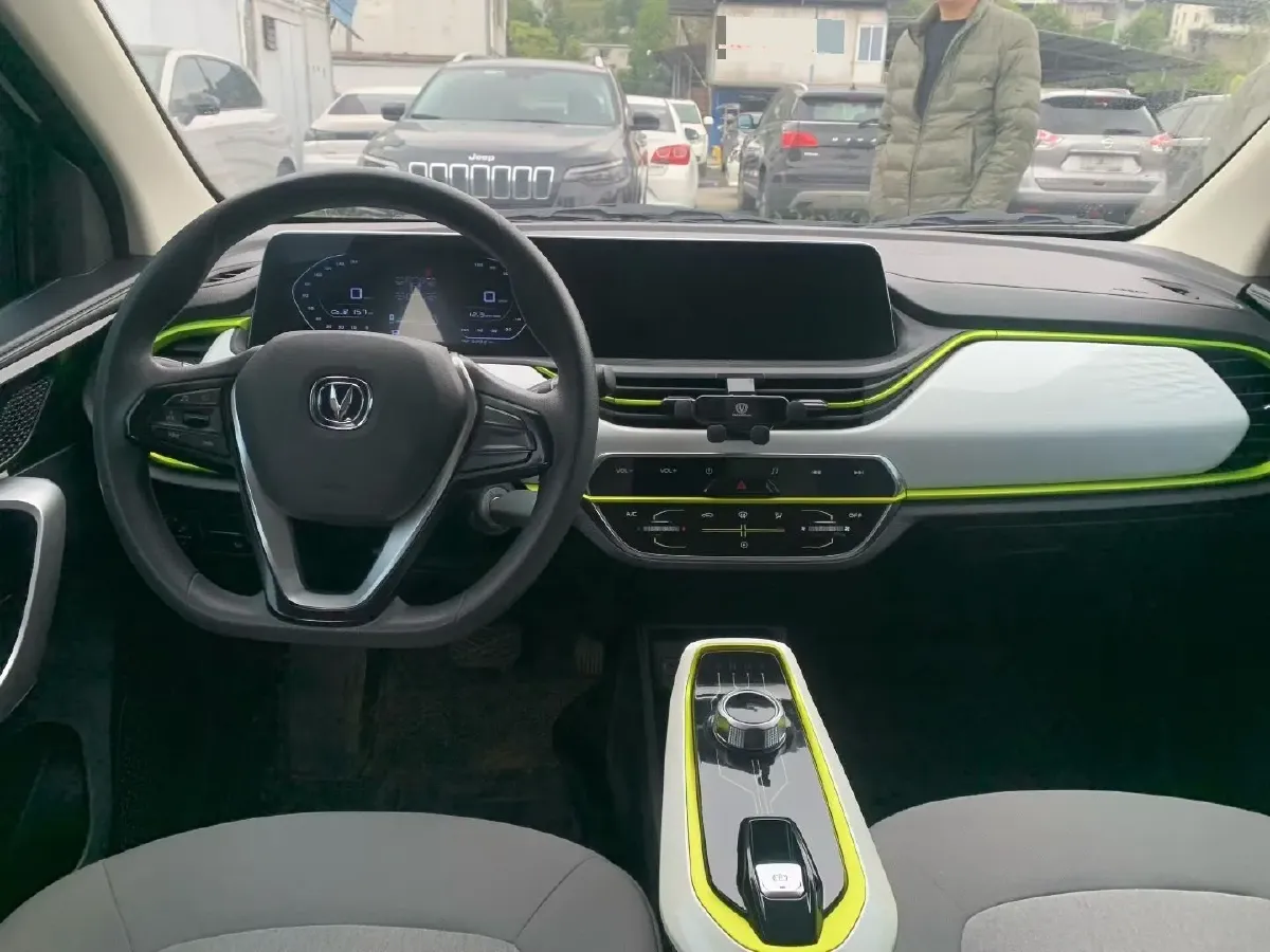 2022 ChangAn BenBen E-Star BEV 31.95KWH,autocango,china used car exporter,china ev exporter,chinese used car exporter,chinese used ev exporter