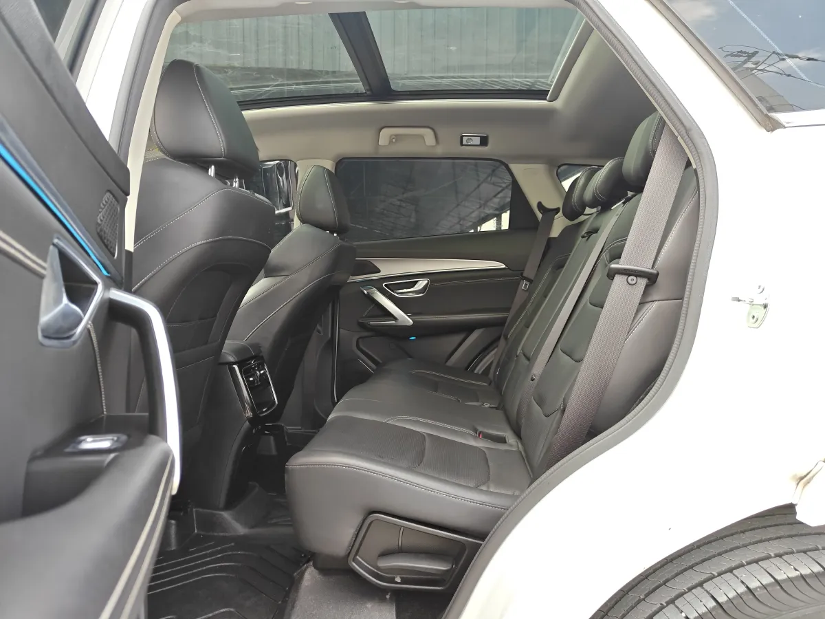 2021 Jetour X70 Plus 1.6T 197HP L4 7DCT,autocango,china used car exporter,china ev exporter,chinese used car exporter,chinese used ev exporter