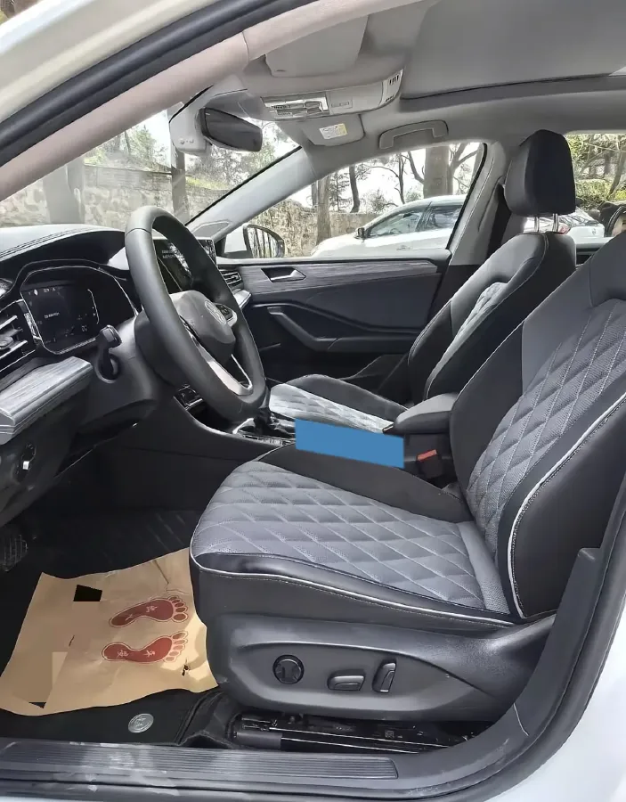 2024 Volkswagen Sagitar 1.5T 160HP L4 7DCT,autocango,china used car exporter,china ev exporter,chinese used car exporter,chinese used ev exporter