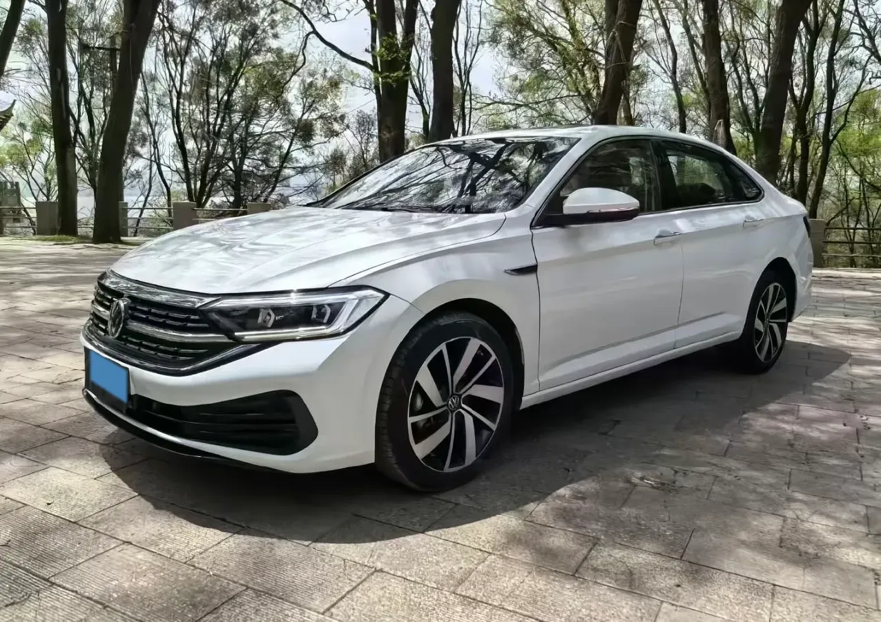 2024 Volkswagen Sagitar 1.5T 160HP L4 7DCT,autocango,china used car exporter,china ev exporter,chinese used car exporter,chinese used ev exporter