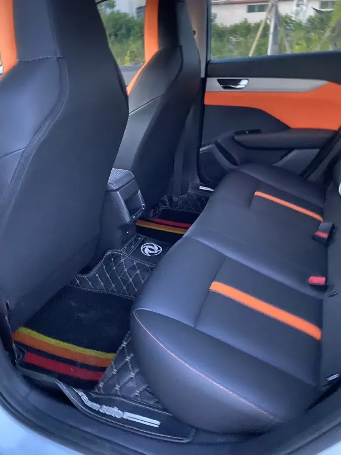 2023 DongFeng Aeolus YiXuan 1.5L 125HP L4 6DCT,autocango,china used car exporter,china ev exporter,chinese used car exporter,chinese used ev exporter