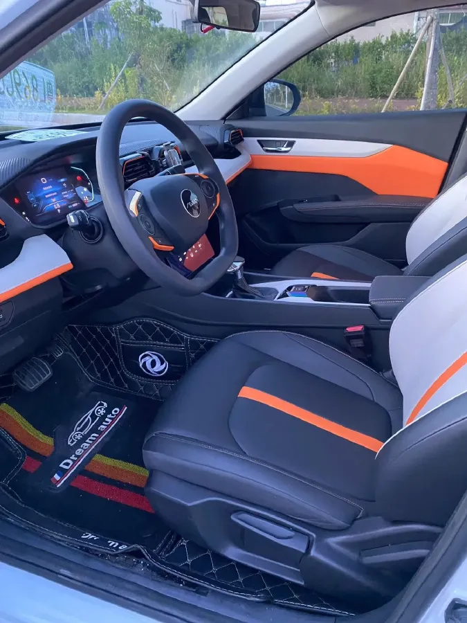 2023 DongFeng Aeolus YiXuan 1.5L 125HP L4 6DCT,autocango,china used car exporter,china ev exporter,chinese used car exporter,chinese used ev exporter