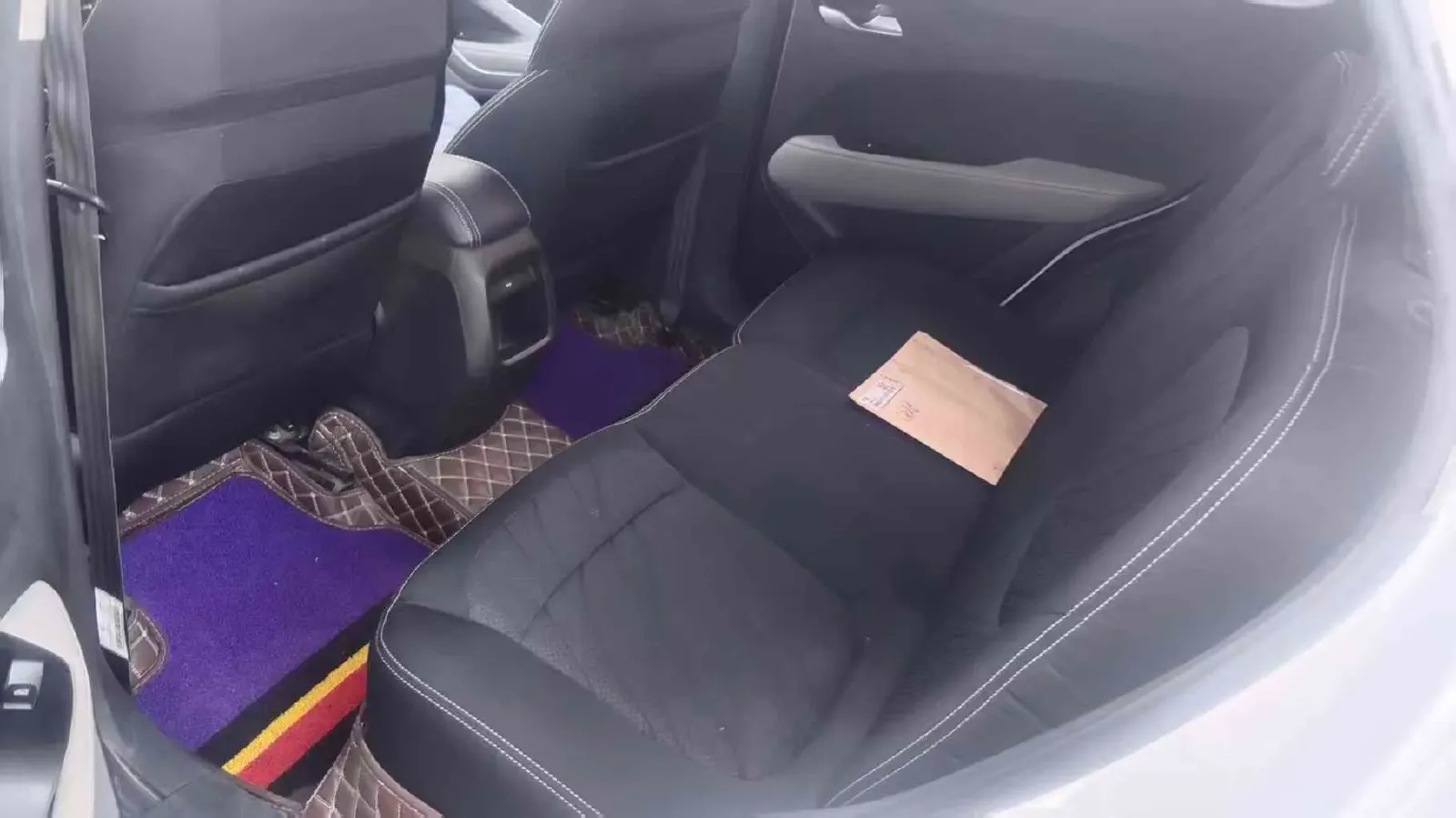 2019 Kia KX1 1.4L 100HP L4 6AT,autocango,china used car exporter,china ev exporter,chinese used car exporter,chinese used ev exporter