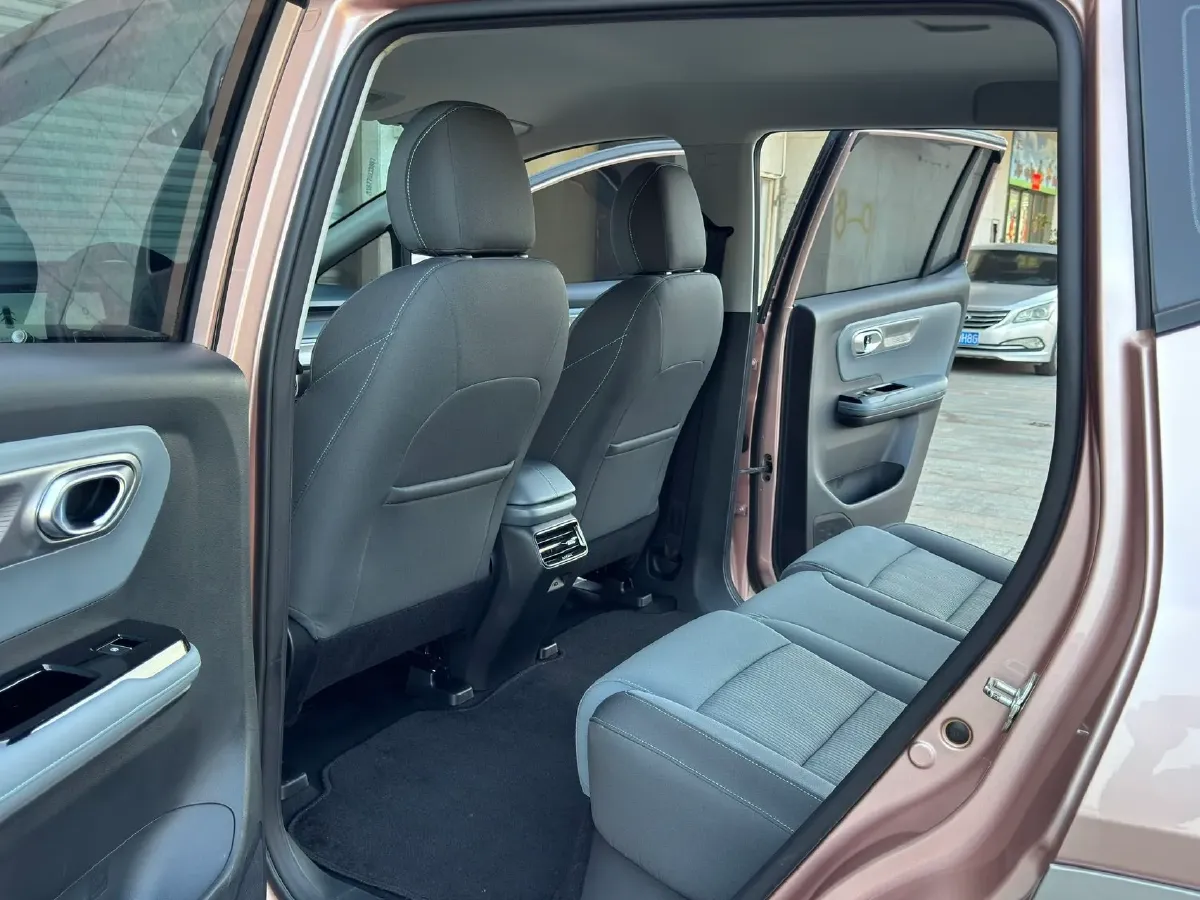 2023 GAC Trumpchi GS4 1.5T 177HP L4 6AT,autocango,china used car exporter,china ev exporter,chinese used car exporter,chinese used ev exporter